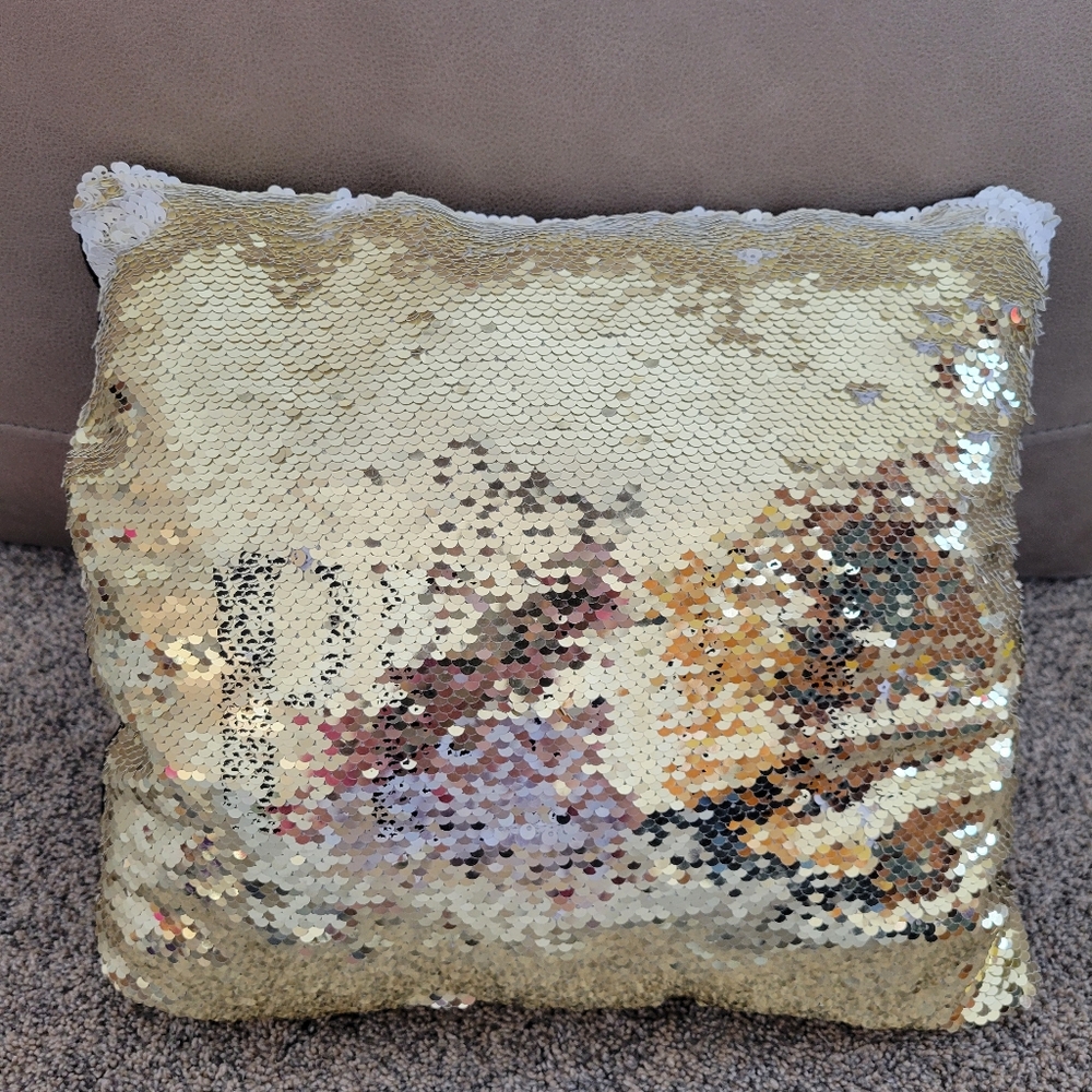 Flip Sequins Pillow